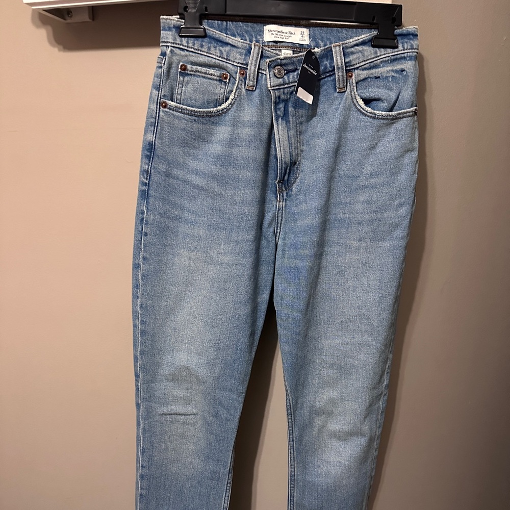 Abercrombie & Fitch Curve Love Jeans NWT